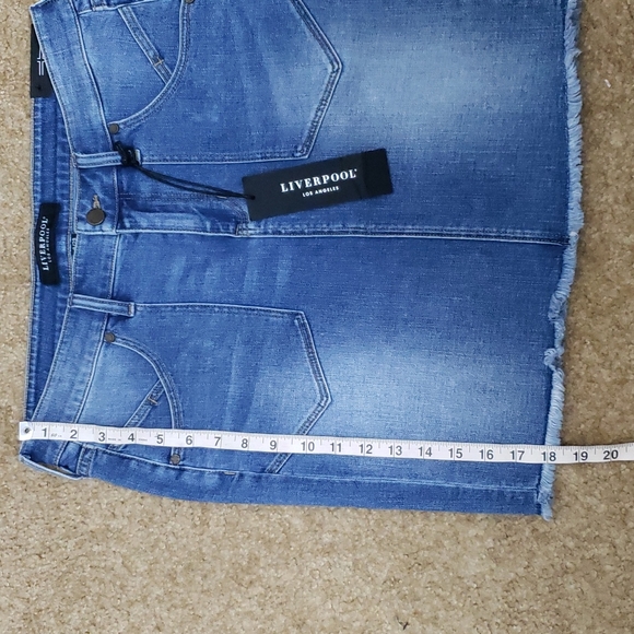 NWT Liverpool Blue Distressed Denim Skirt Size 8 - Picture 5 of 9
